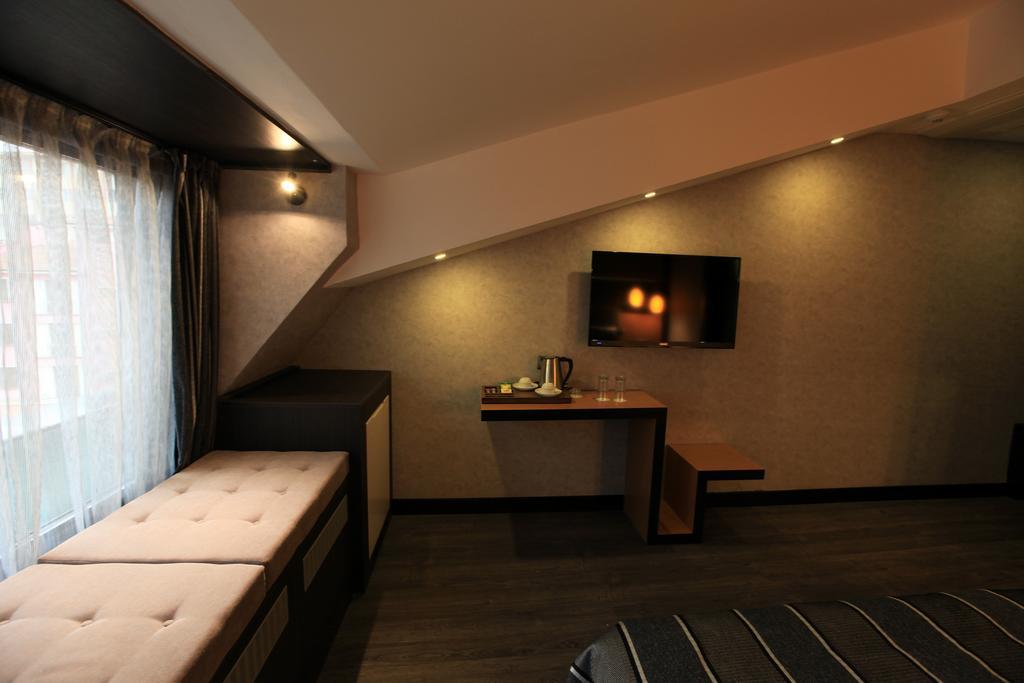 The Black Hotel Eskisehir Bagian luar foto