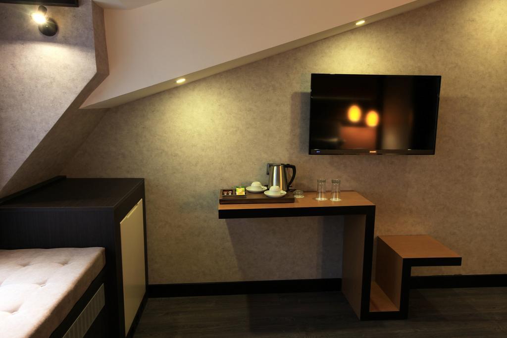 The Black Hotel Eskisehir Bagian luar foto