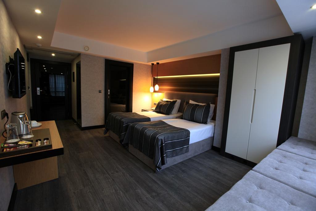 The Black Hotel Eskisehir Bagian luar foto